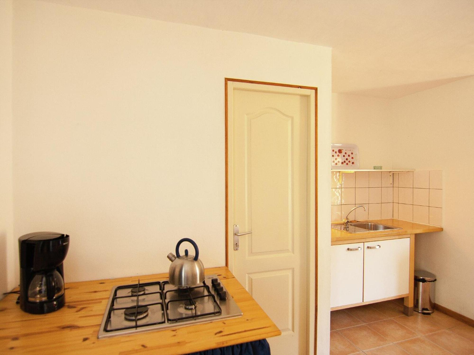 Appealing Apartment In Vezac With Swimming Pool بيناك إي كازوناك المظهر الخارجي الصورة